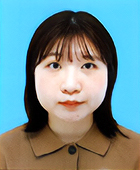 前田 彩衣