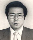 山田 康夫